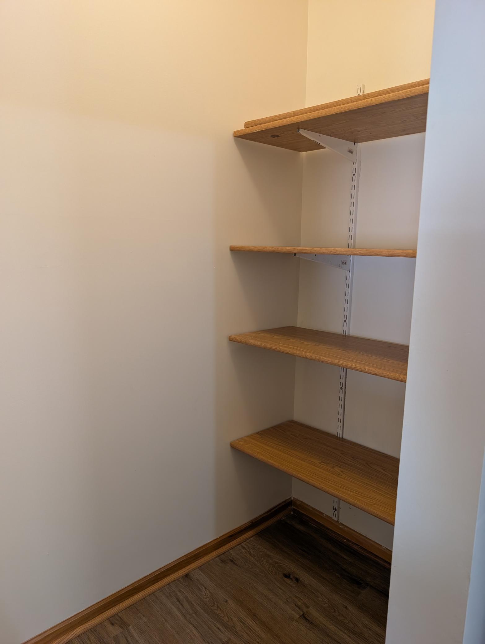 Walk in Pantry