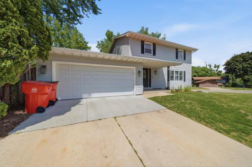 2 Car Attached Garage