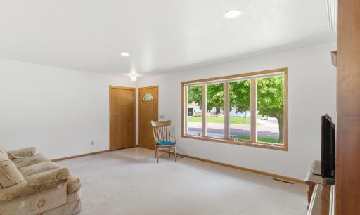 18 Mill Avenue, Minnesota Lake, MN 56068