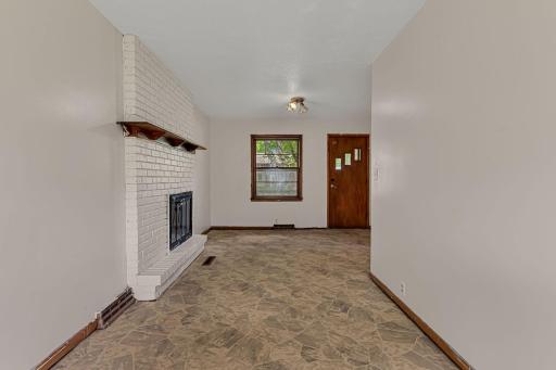 1308 10th Street SW, Willmar, MN 56201