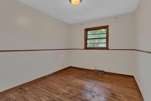 1308 10th Street SW, Willmar, MN 56201
