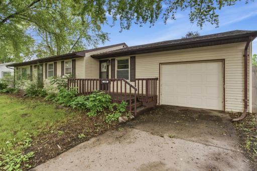 1308 10th Street SW, Willmar, MN 56201