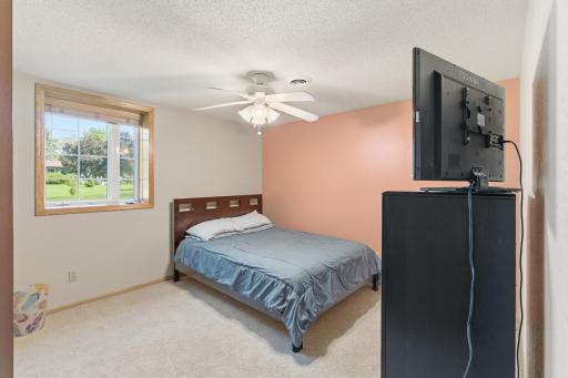 209 1st Avenue SW, Geneva, MN 56035
