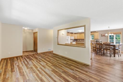 209 1st Avenue SW, Geneva, MN 56035