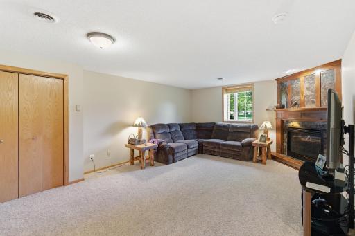 209 1st Avenue SW, Geneva, MN 56035