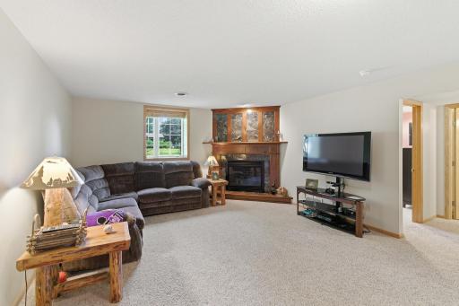 209 1st Avenue SW, Geneva, MN 56035