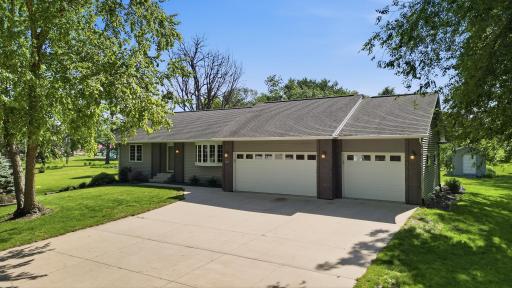 209 1st Avenue SW, Geneva, MN 56035