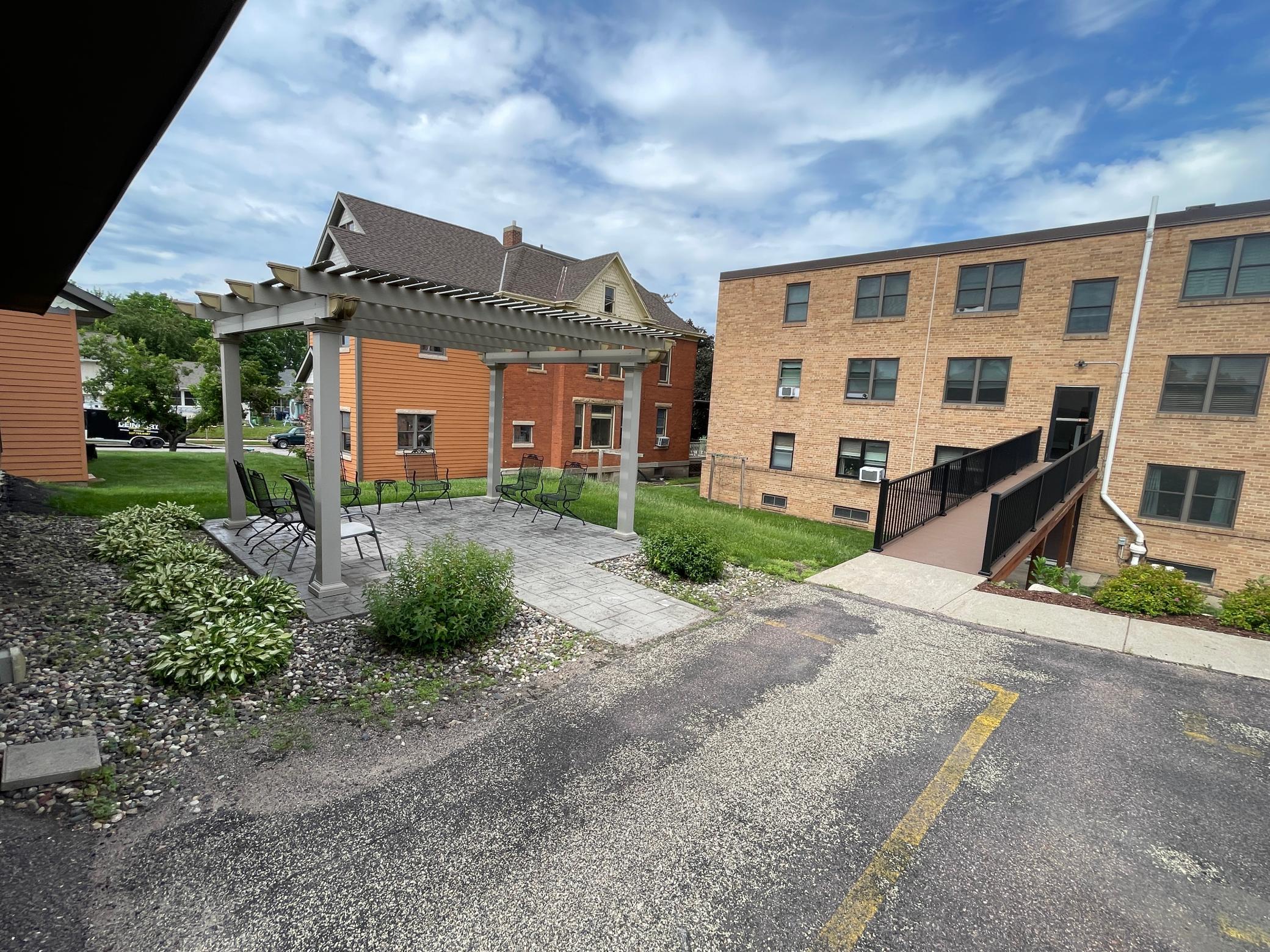 Elevated walkway from garage to building