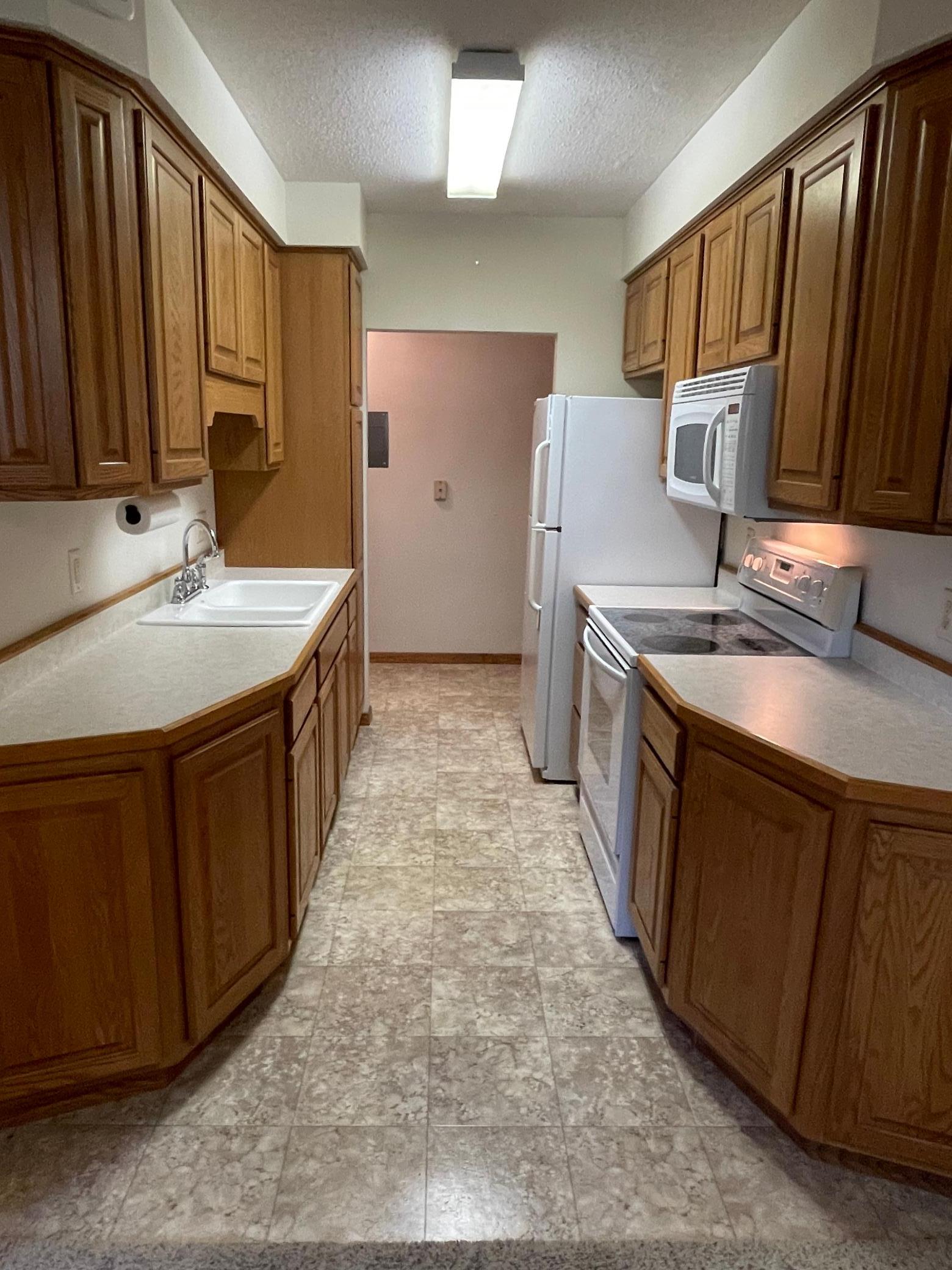Lots of cabinets and counter space!