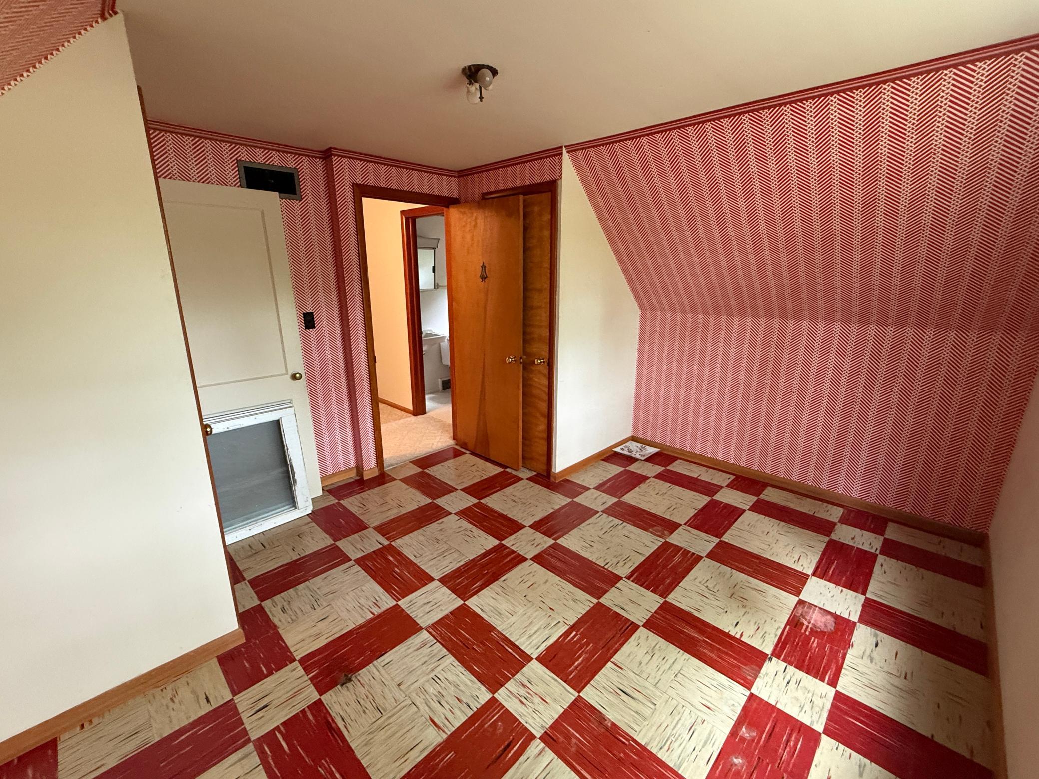 Upper level bedroom 4