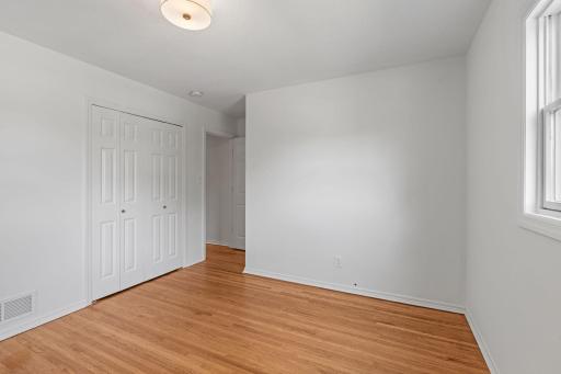 510 Wyoming Street E, Saint Paul, MN 55107