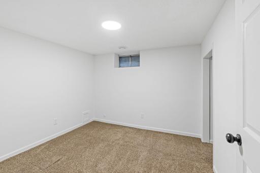 510 Wyoming Street E, Saint Paul, MN 55107