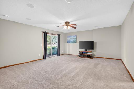 1779 Fescue Court, Shakopee, MN 55379