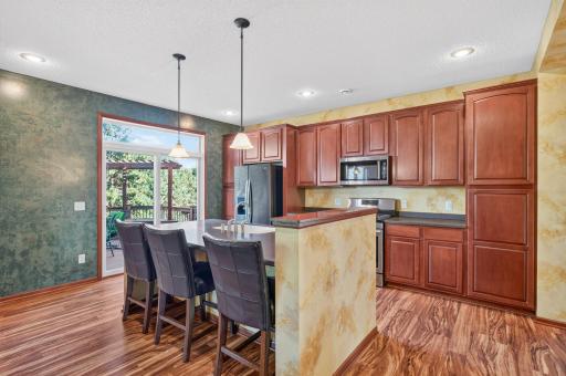 1779 Fescue Court, Shakopee, MN 55379