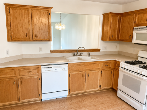 12881 Glen Way, Apple Valley, MN 55124