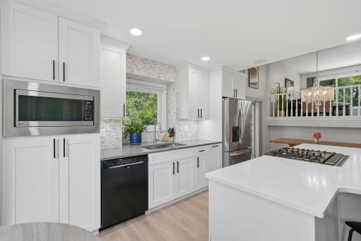 4080 Park Valley Lane, White Bear Lake, MN 55110