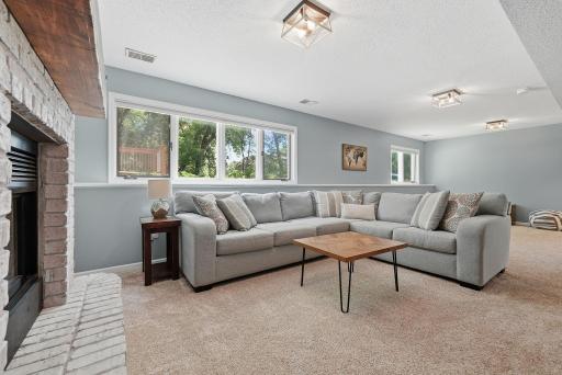 4080 Park Valley Lane, White Bear Lake, MN 55110