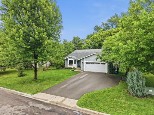 4080 Park Valley Lane, White Bear Lake, MN 55110