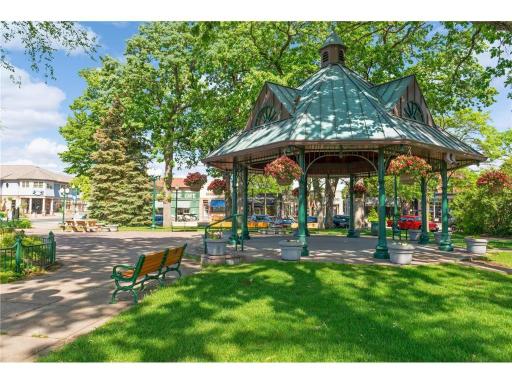 4080 Park Valley Lane, White Bear Lake, MN 55110