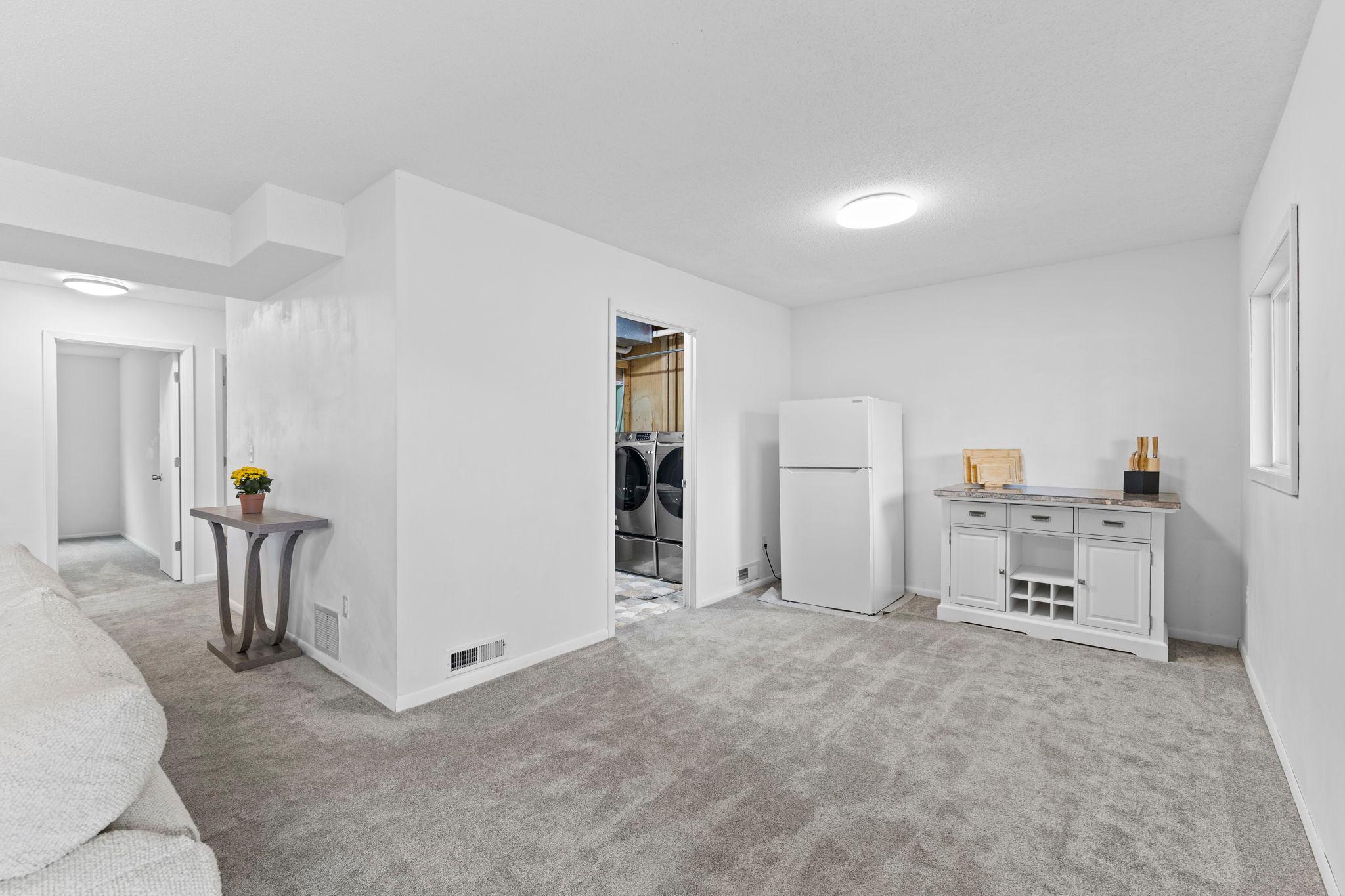 Lower Level Kitchenette & Newer Washer Dryer