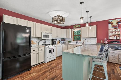 9145 Arnold Avenue NW, Monticello, MN 55362