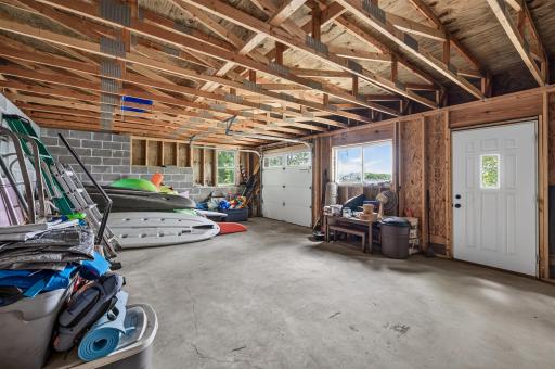 9145 Arnold Avenue NW, Monticello, MN 55362