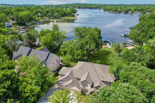 1496 Bluebill Bay Road, Burnsville, MN 55306