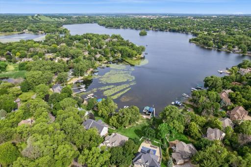 1496 Bluebill Bay Road, Burnsville, MN 55306
