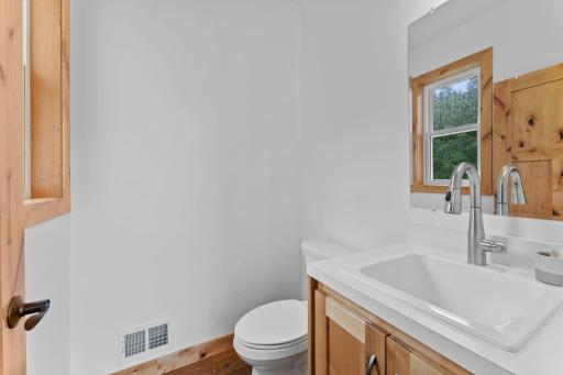 4992 W Birchview Road, Grasston, MN 55030