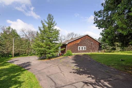 1325 Tamarack Drive - Spacecrafting - 0014.jpg