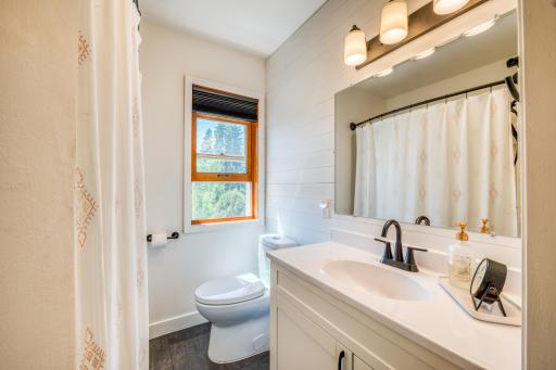 Upper level full bath