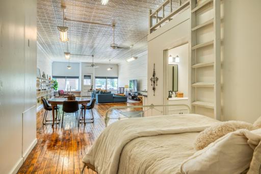 Flex space for extra guests