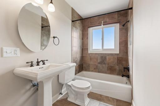 4372 Channel Road, Spring Park, MN 55384