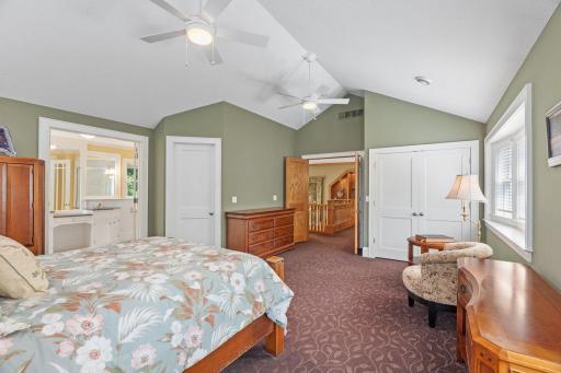 607 Ivy Falls Avenue, Saint Paul, MN 55118