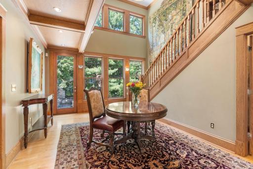 607 Ivy Falls Avenue, Saint Paul, MN 55118