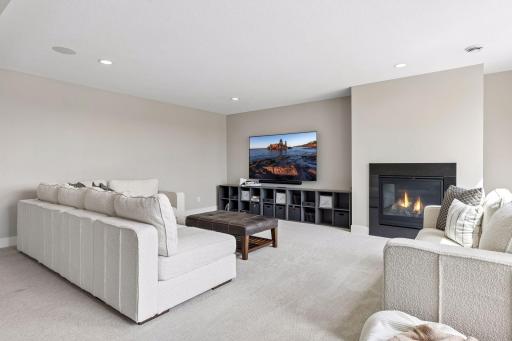 6356 Yuma Lane N, Maple Grove, MN 55311