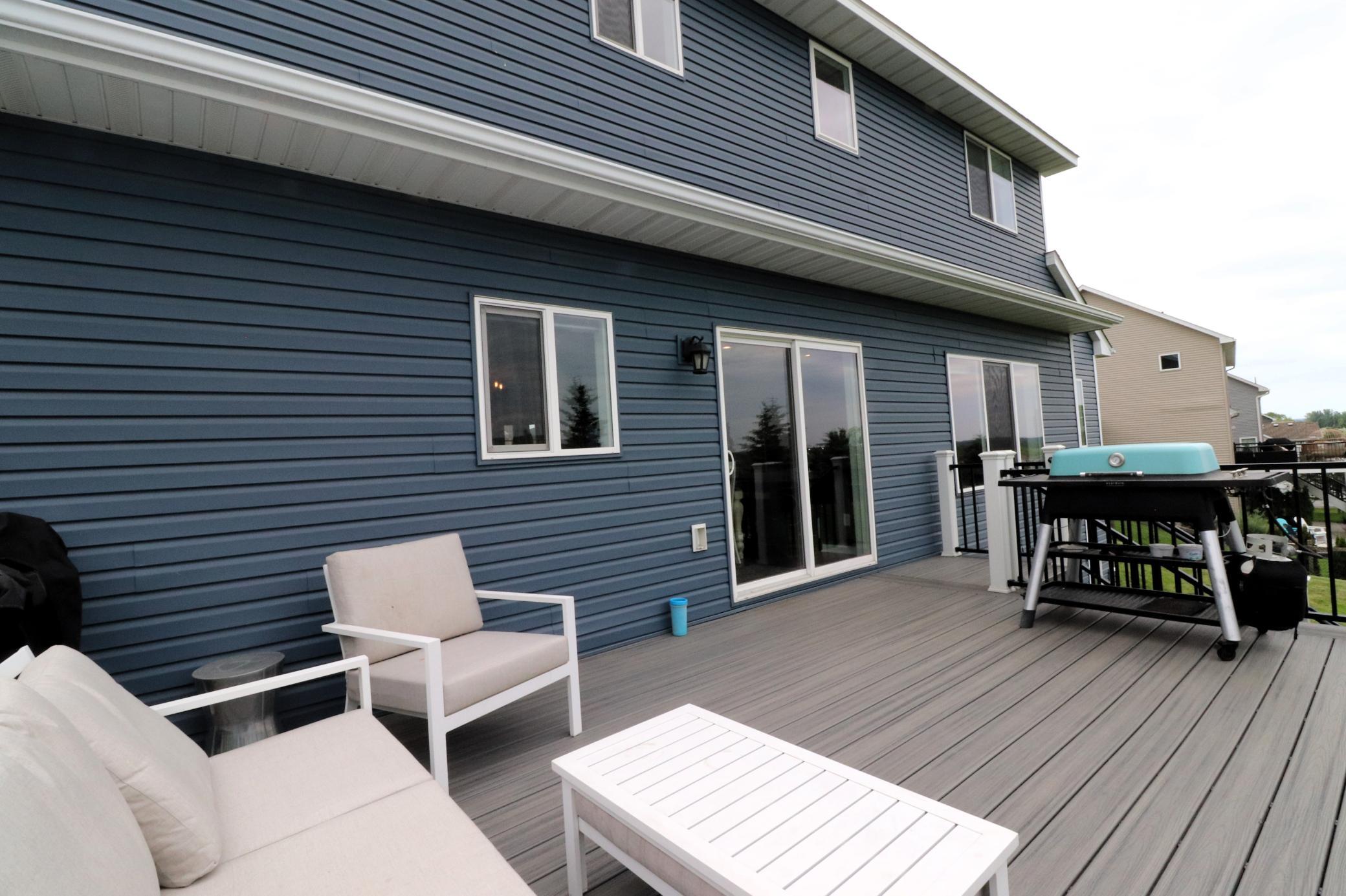 Deck off kitchen dining