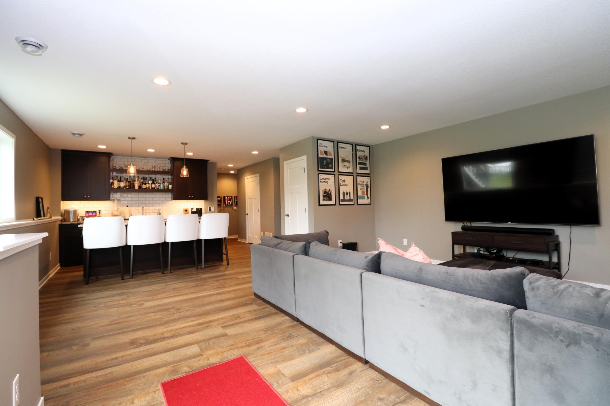 Family room /bar