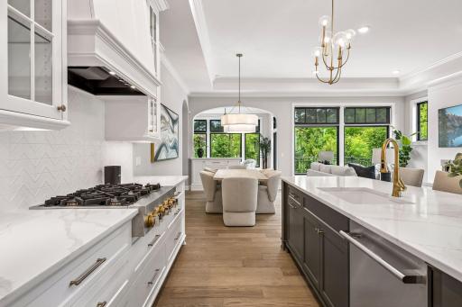 270 Wayzata Boulevard E, Wayzata, MN 55391
