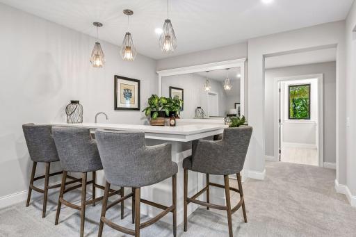 270 Wayzata Boulevard E, Wayzata, MN 55391