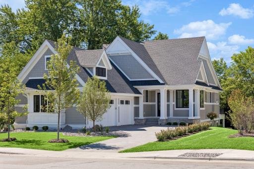 270 Wayzata Boulevard E, Wayzata, MN 55391