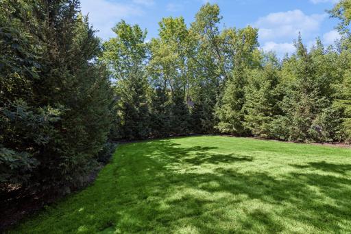 270 Wayzata Boulevard E, Wayzata, MN 55391