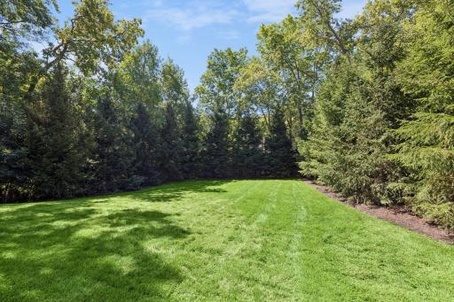 270 Wayzata Boulevard E, Wayzata, MN 55391
