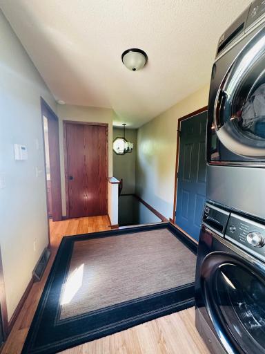 250 W Maple Avenue, Barron, WI 54812