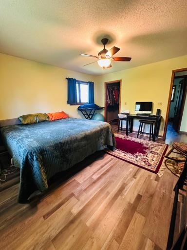 250 W Maple Avenue, Barron, WI 54812