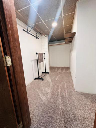 250 W Maple Avenue, Barron, WI 54812
