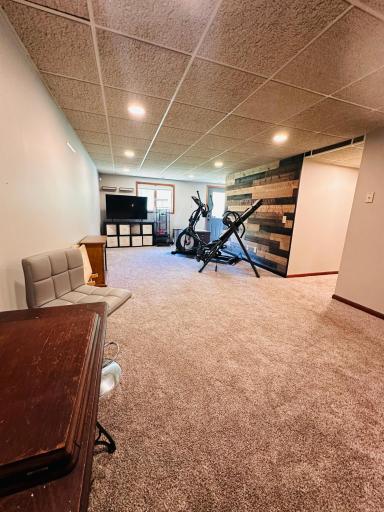 250 W Maple Avenue, Barron, WI 54812