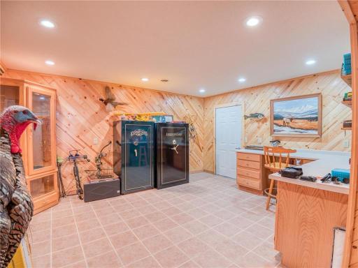 10719 Lumberjack Road NW, Puposky, MN 56667