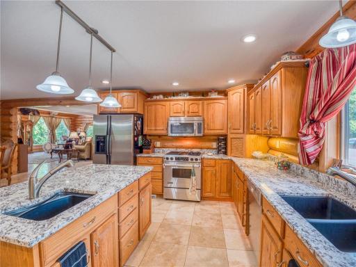 10719 Lumberjack Road NW, Puposky, MN 56667