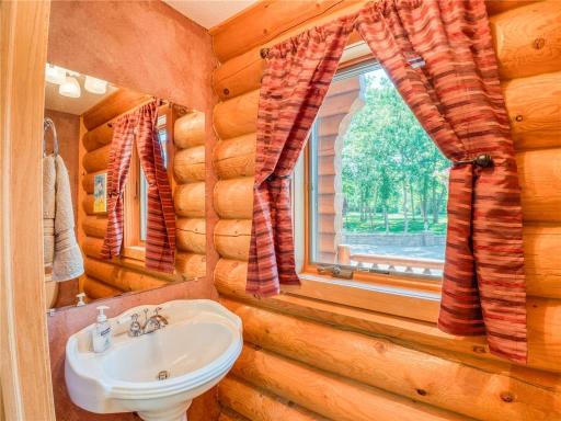 10719 Lumberjack Road NW, Puposky, MN 56667